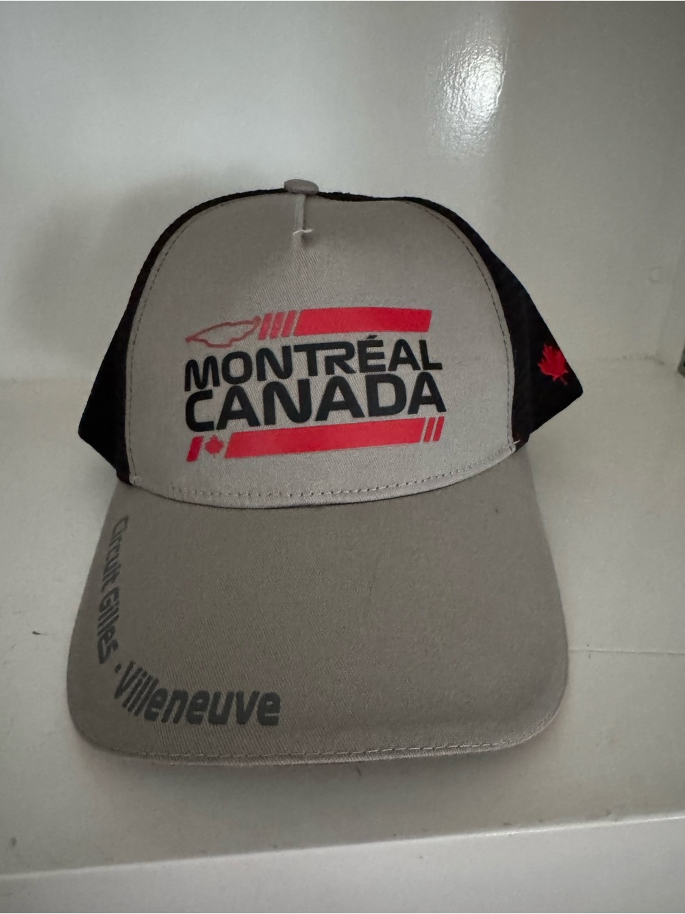 NWOT Circuit Gilles Villeneuve Montréal Canada Trucker Hat Cap